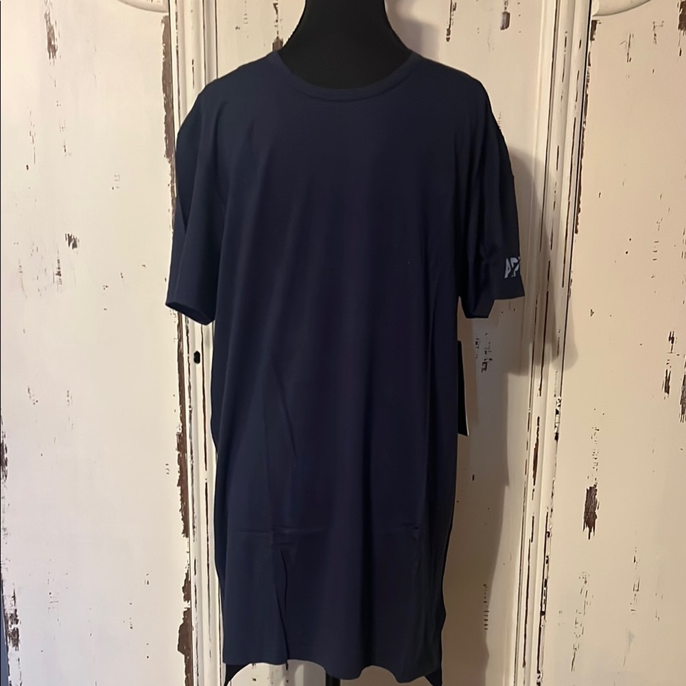 The Perfect Tee Classic Cut